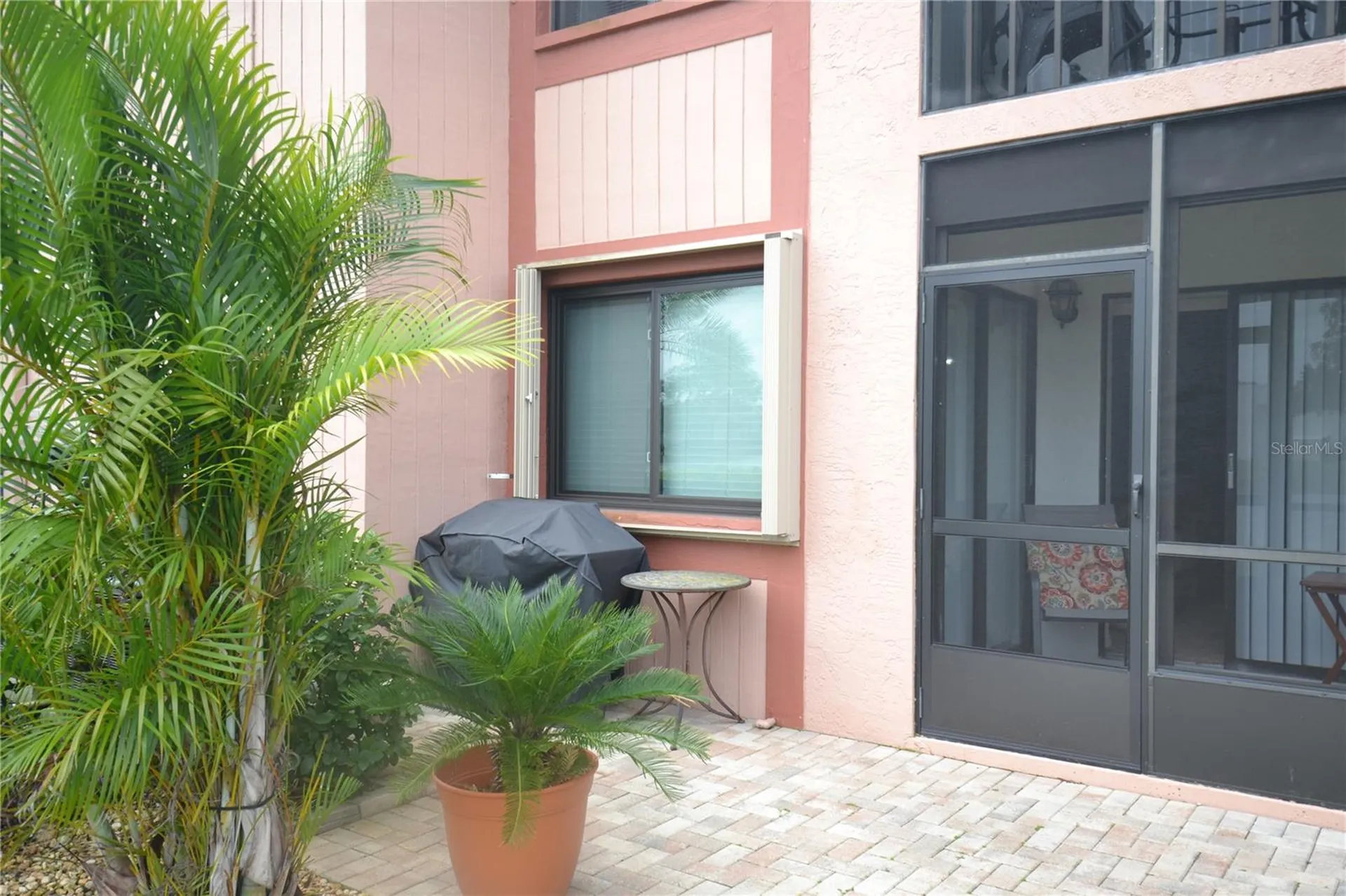 161 Lakeside Drive Oldsmar FL 34677