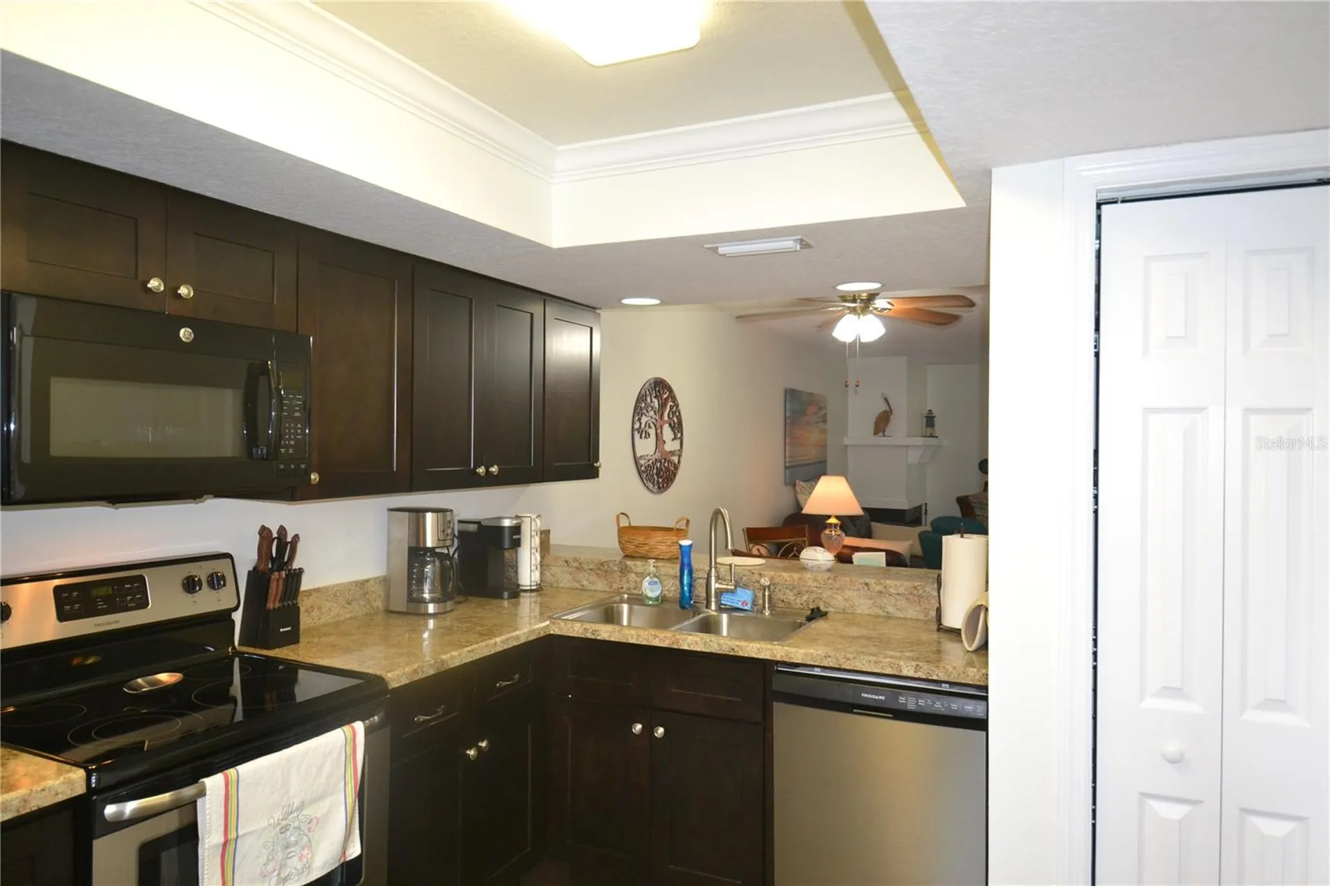161 Lakeside Drive Oldsmar FL 34677