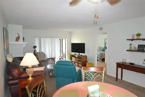 161 Lakeside Drive Oldsmar FL 34677