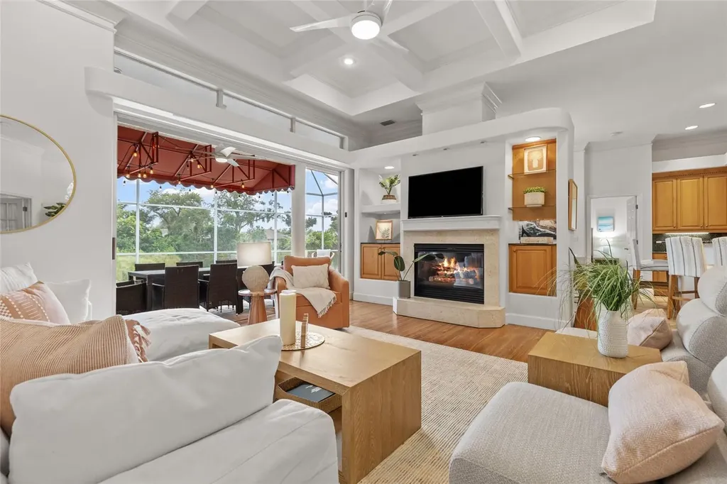 5125 Magnolia Pond Drive Sarasota FL 34233