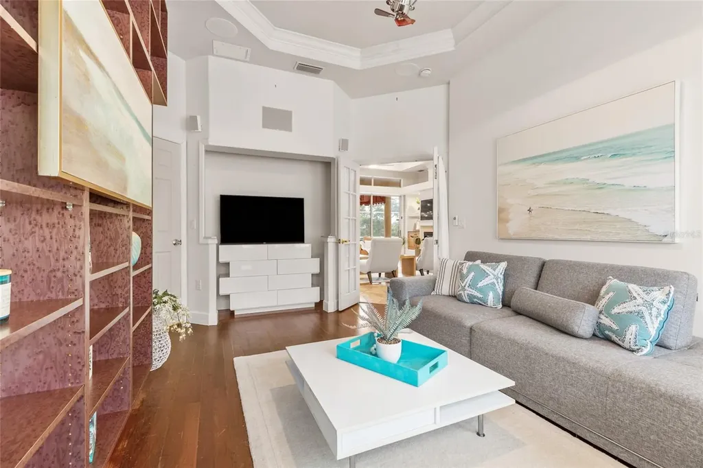 5125 Magnolia Pond Drive Sarasota FL 34233