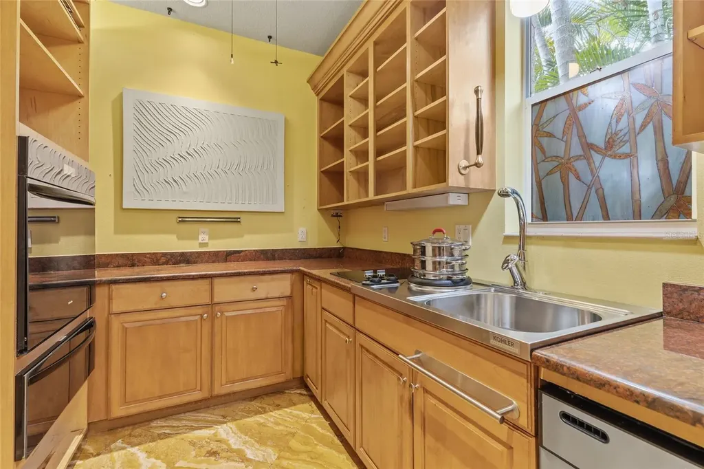 5125 Magnolia Pond Drive Sarasota FL 34233