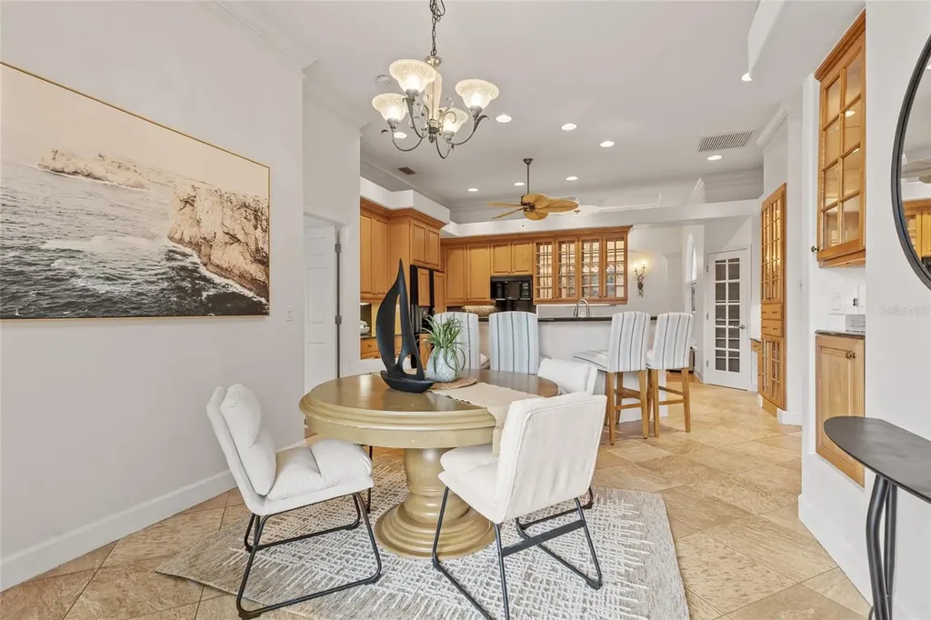 5125 Magnolia Pond Drive Sarasota FL 34233