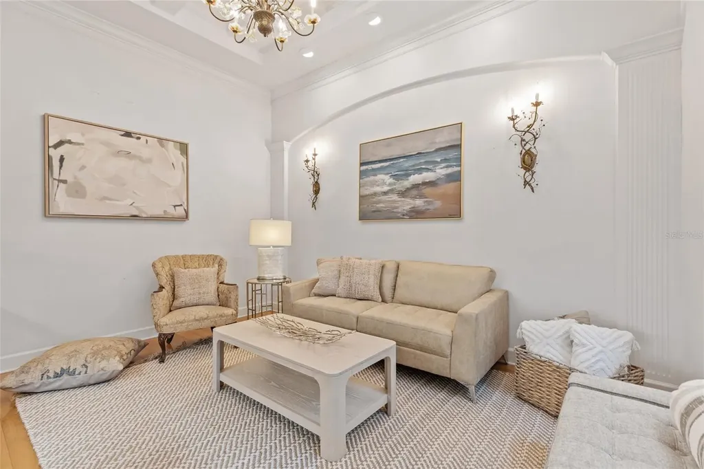 5125 Magnolia Pond Drive Sarasota FL 34233