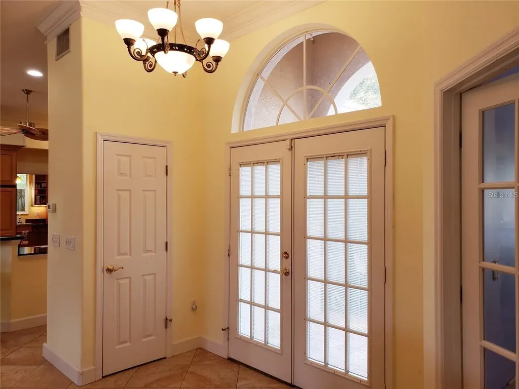 5125 Magnolia Pond Drive Sarasota FL 34233
