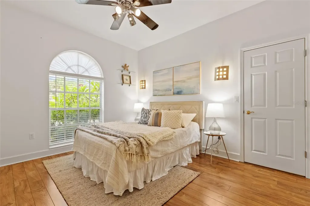 5125 Magnolia Pond Drive Sarasota FL 34233