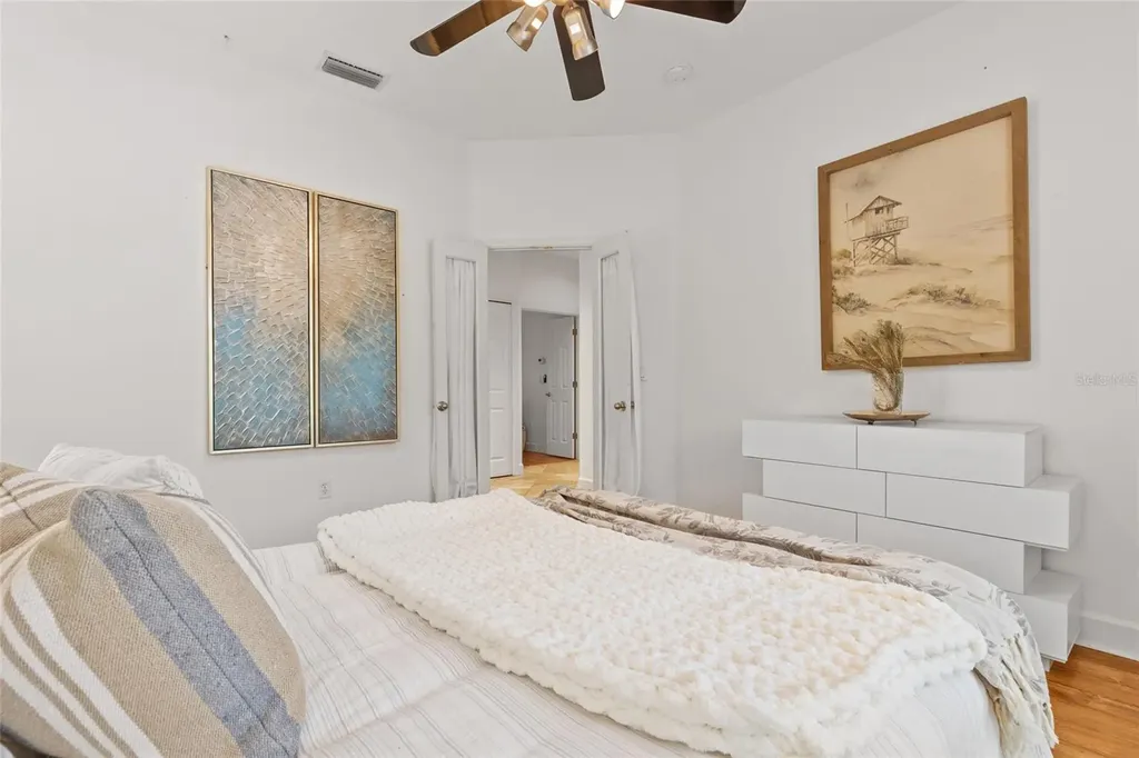5125 Magnolia Pond Drive Sarasota FL 34233