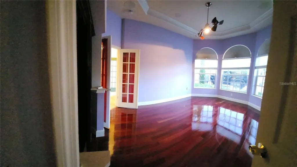 5125 Magnolia Pond Drive Sarasota FL 34233