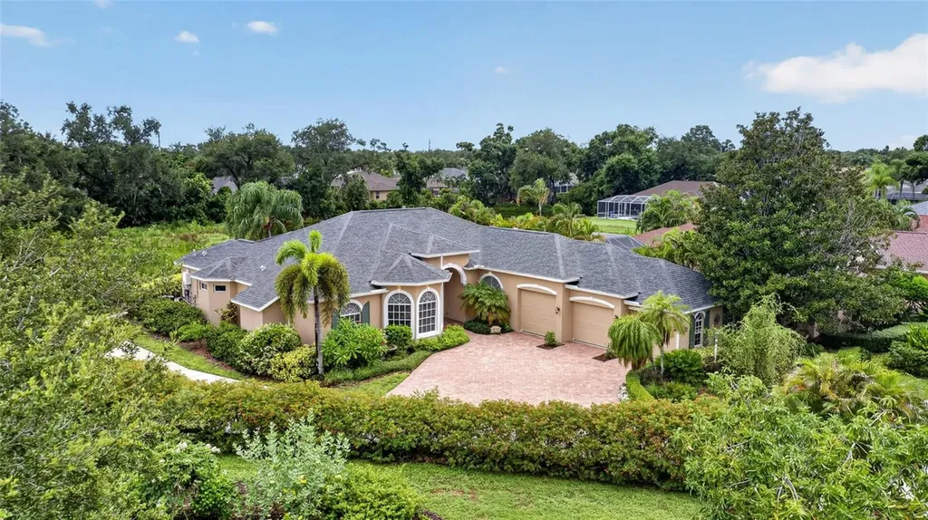 5125 Magnolia Pond Drive Sarasota FL 34233