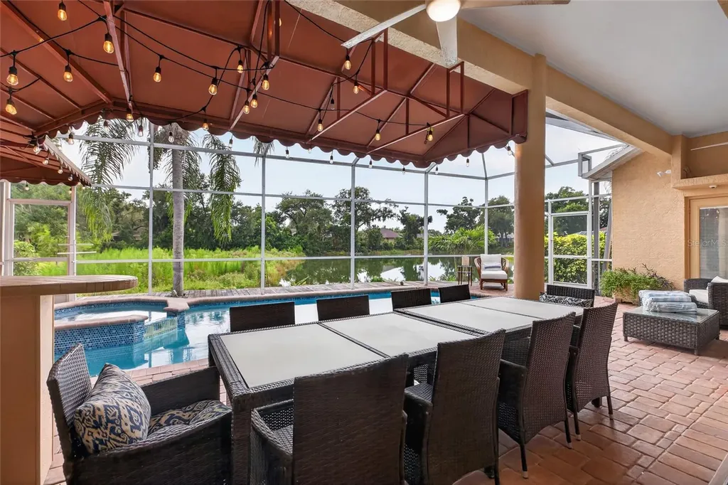 5125 Magnolia Pond Drive Sarasota FL 34233