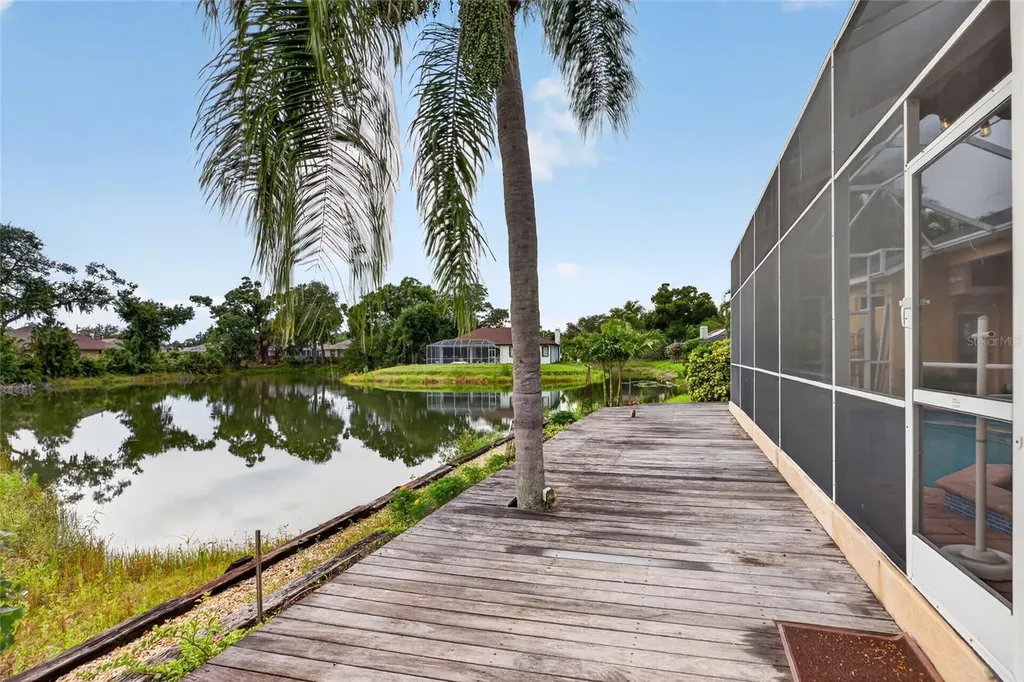 5125 Magnolia Pond Drive Sarasota FL 34233