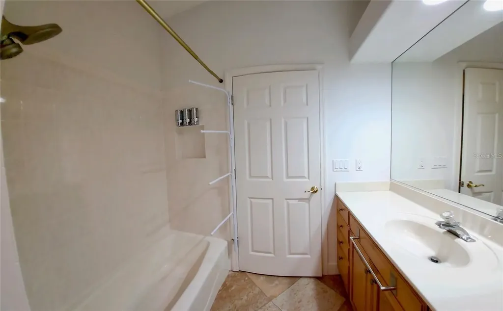 5125 Magnolia Pond Drive Sarasota FL 34233