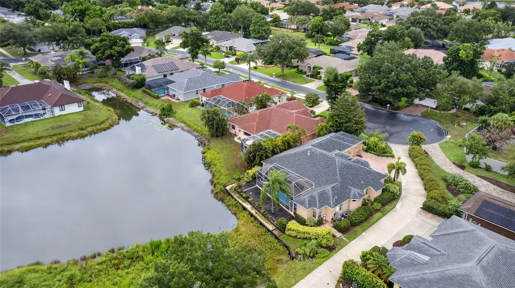 5125 Magnolia Pond Drive Sarasota FL 34233