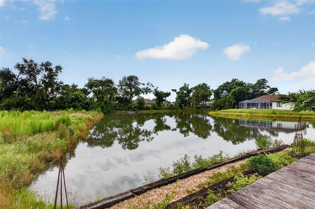 5125 Magnolia Pond Drive Sarasota FL 34233