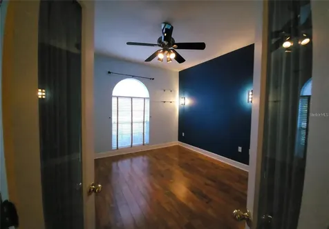 5125 Magnolia Pond Drive Sarasota FL 34233