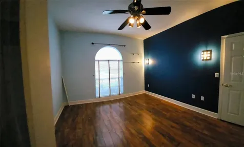 5125 Magnolia Pond Drive Sarasota FL 34233