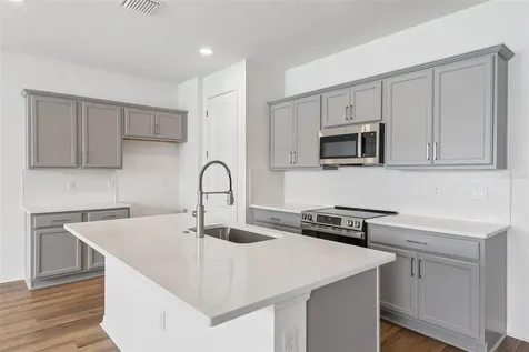 31542 Azure Beach Drive San Antonio FL 33576
