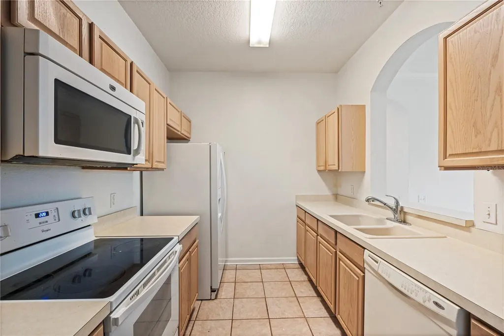 1212 S Hiawassee Road Orlando FL 32835