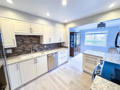 5300 White Cliff Lane Orlando FL 32812