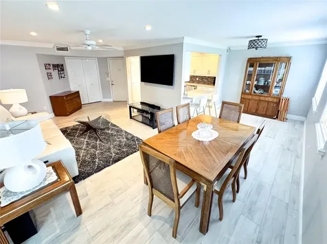 5300 White Cliff Lane Orlando FL 32812