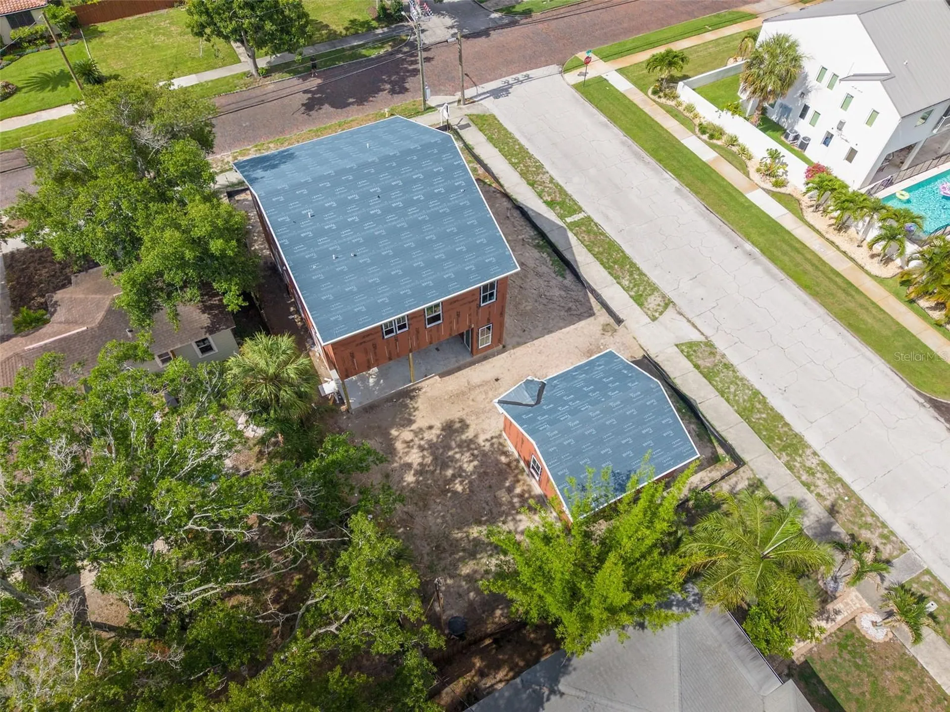 1341 28th Avenue N St Petersburg FL 33704