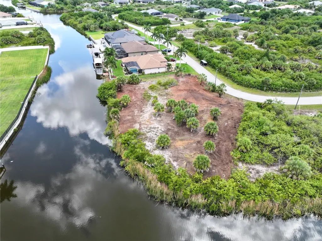 14235 Fruitport Circle Port Charlotte FL 33981
