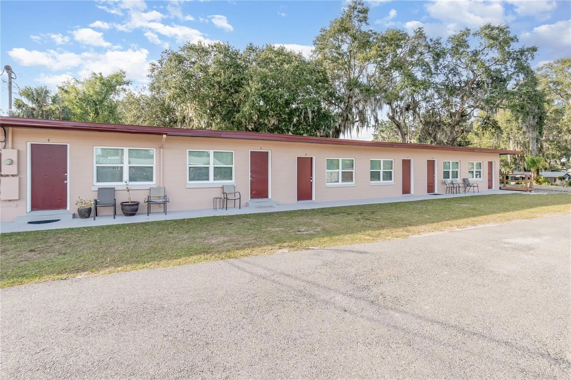 1401 E Alfred Street Tavares FL 32778