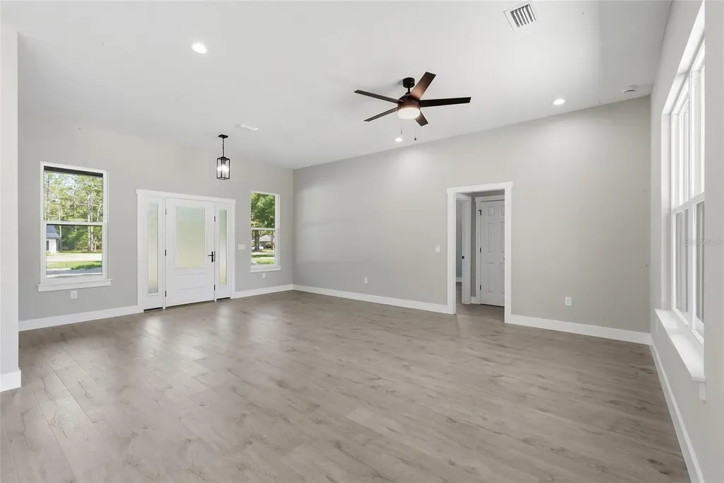 19825 NW 257th Terrace High Springs FL 32643