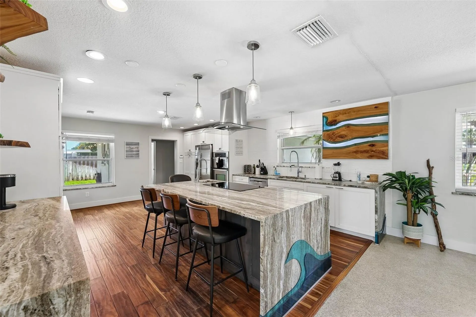 322 Suwanee Avenue Sarasota FL 34243