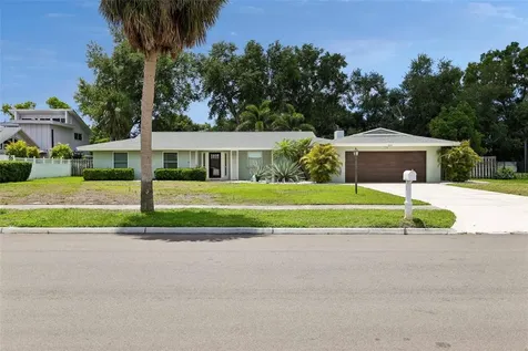 322 Suwanee Avenue Sarasota FL 34243