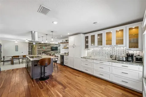 322 Suwanee Avenue Sarasota FL 34243