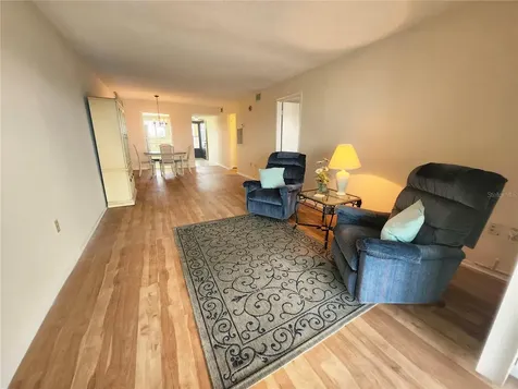 3973 Lake Bayshore Drive Bradenton FL 34205