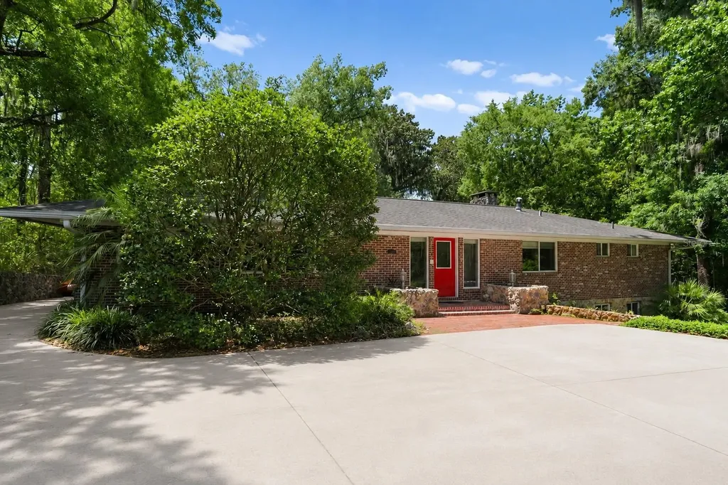 1915 NW 16th Avenue Gainesville FL 32605