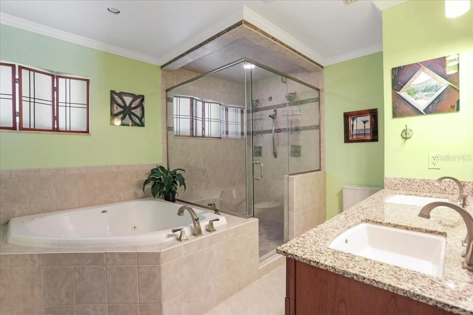 1915 NW 16th Avenue Gainesville FL 32605
