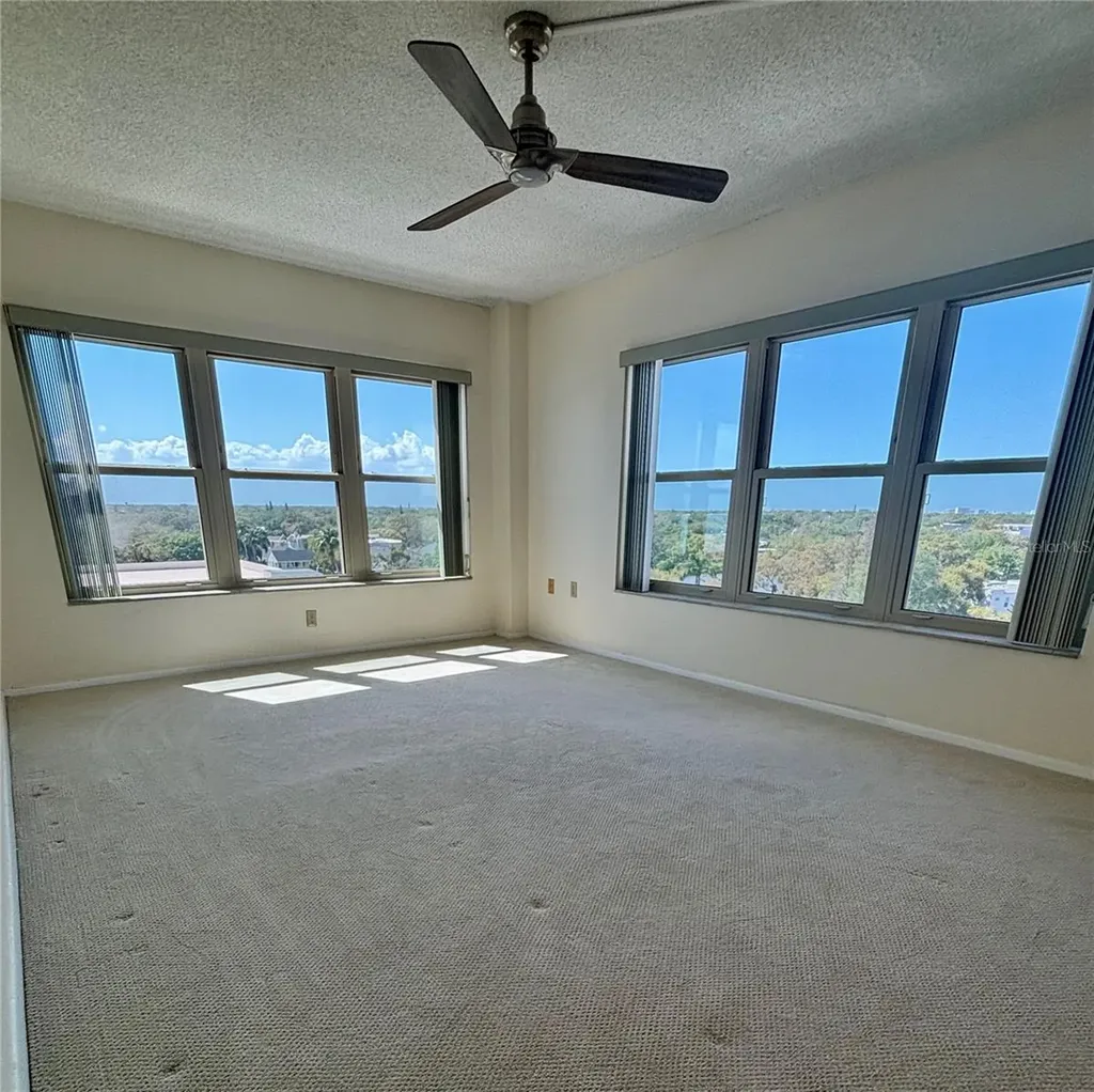 2401 Bayshore Boulevard Tampa FL 33629