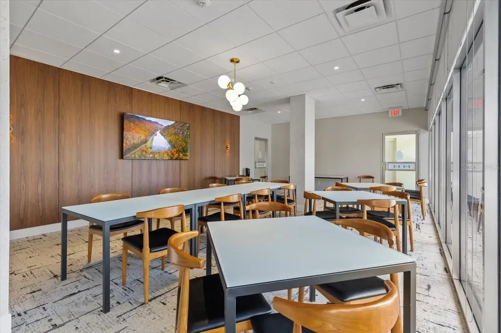 2401 Bayshore Boulevard Tampa FL 33629
