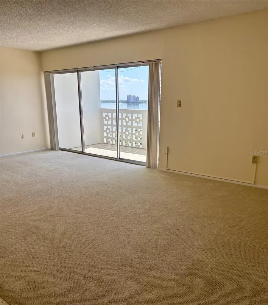 2401 Bayshore Boulevard Tampa FL 33629
