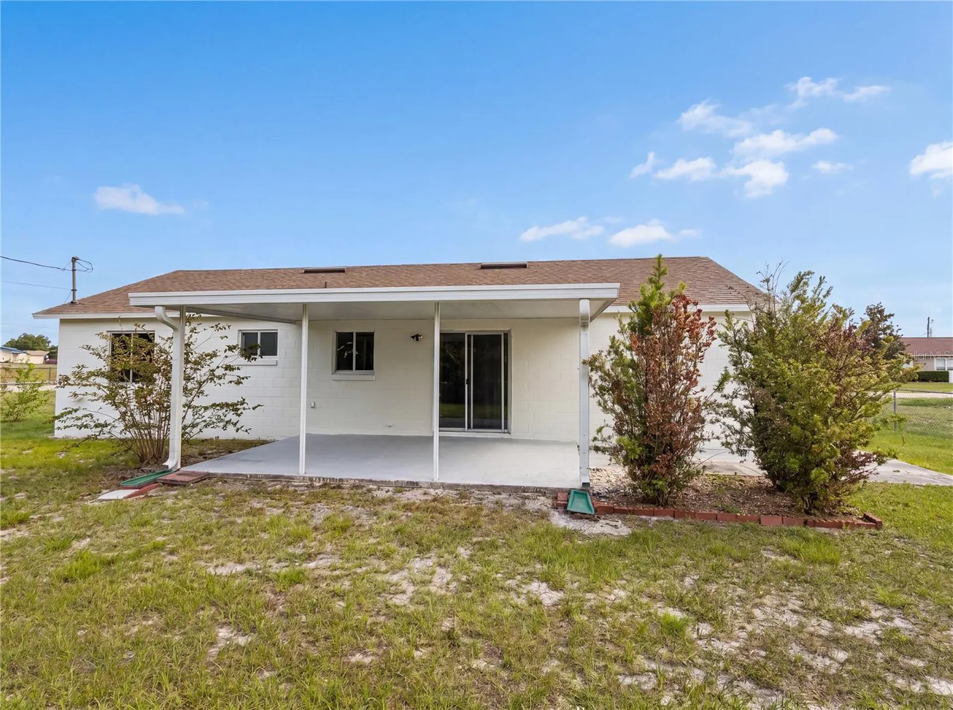 2904 Beal Street Deltona FL 32738
