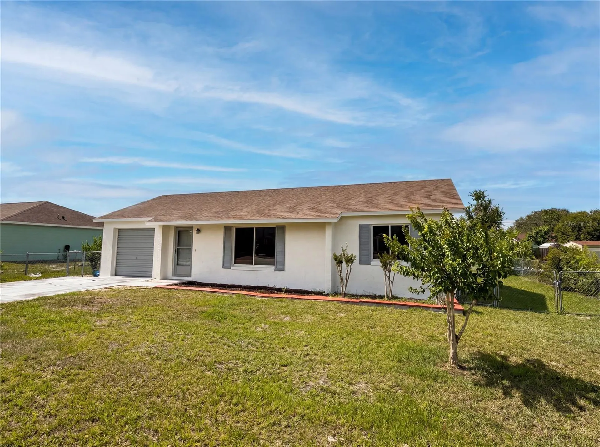 2904 Beal Street Deltona FL 32738