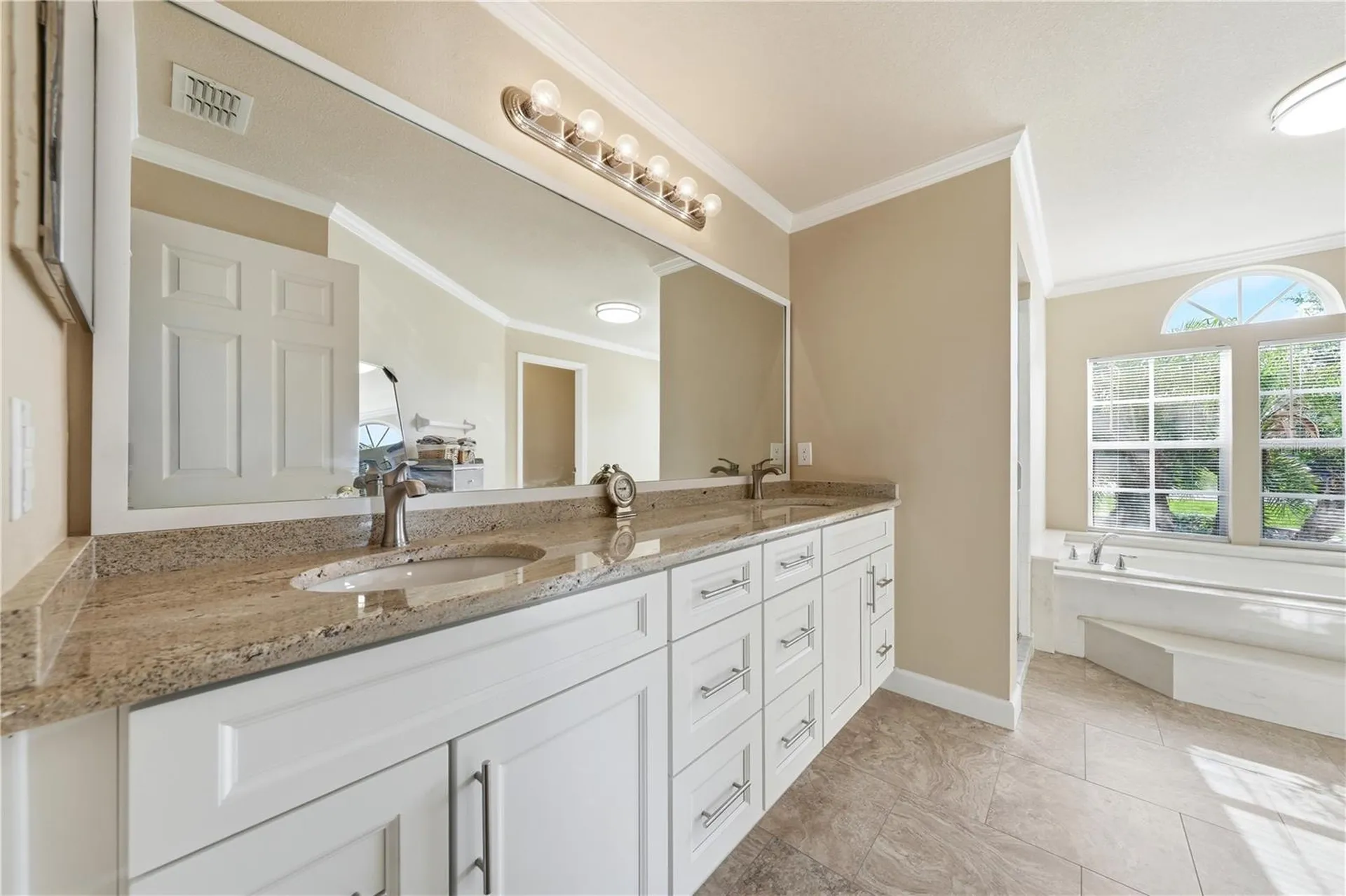 2622 Maywood Eustis FL 32726