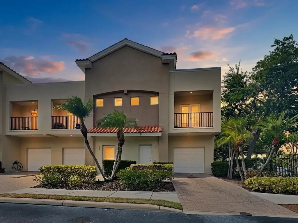 501 100th Avenue N St Petersburg FL 33702
