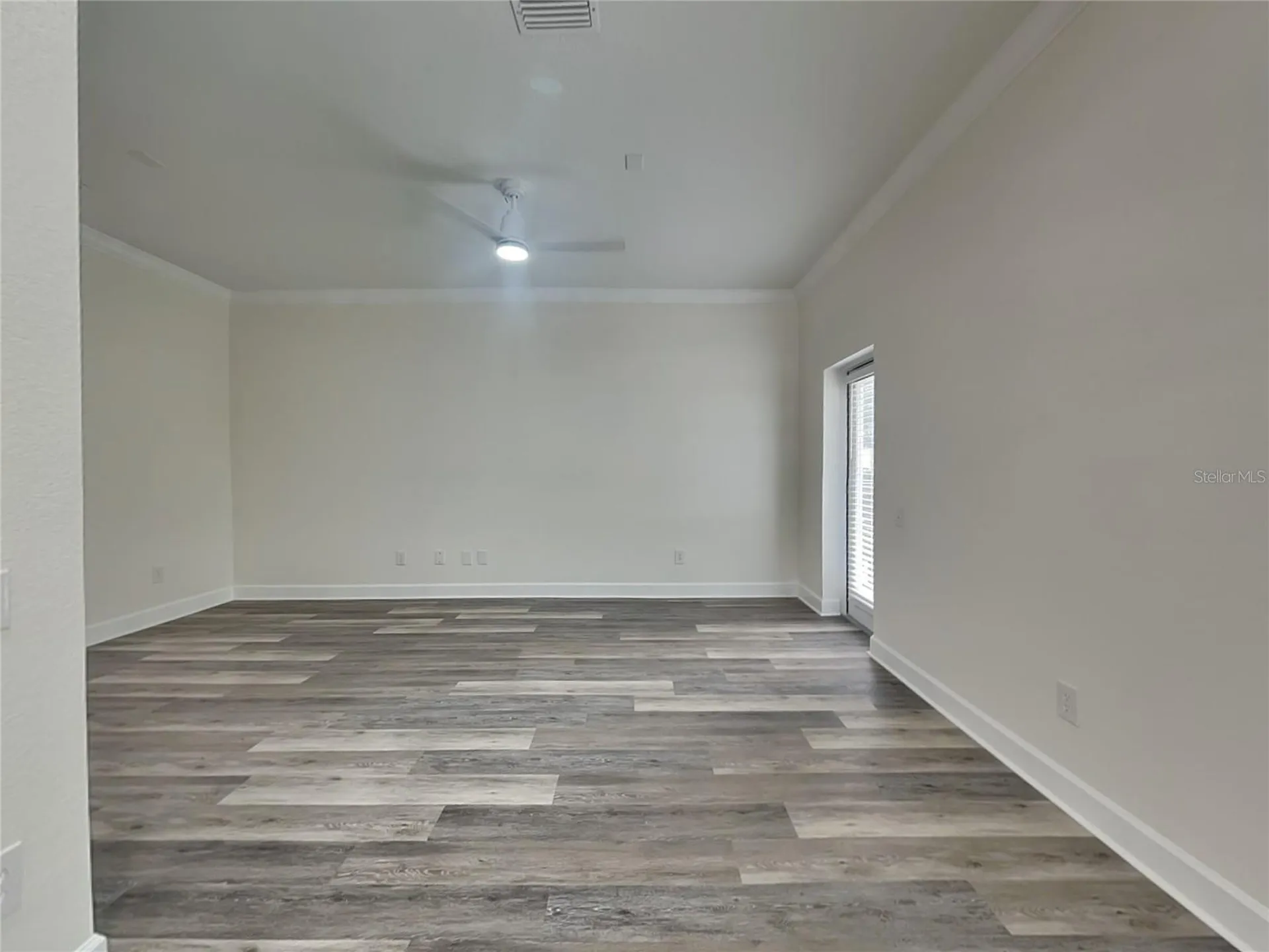 501 100th Avenue N St Petersburg FL 33702