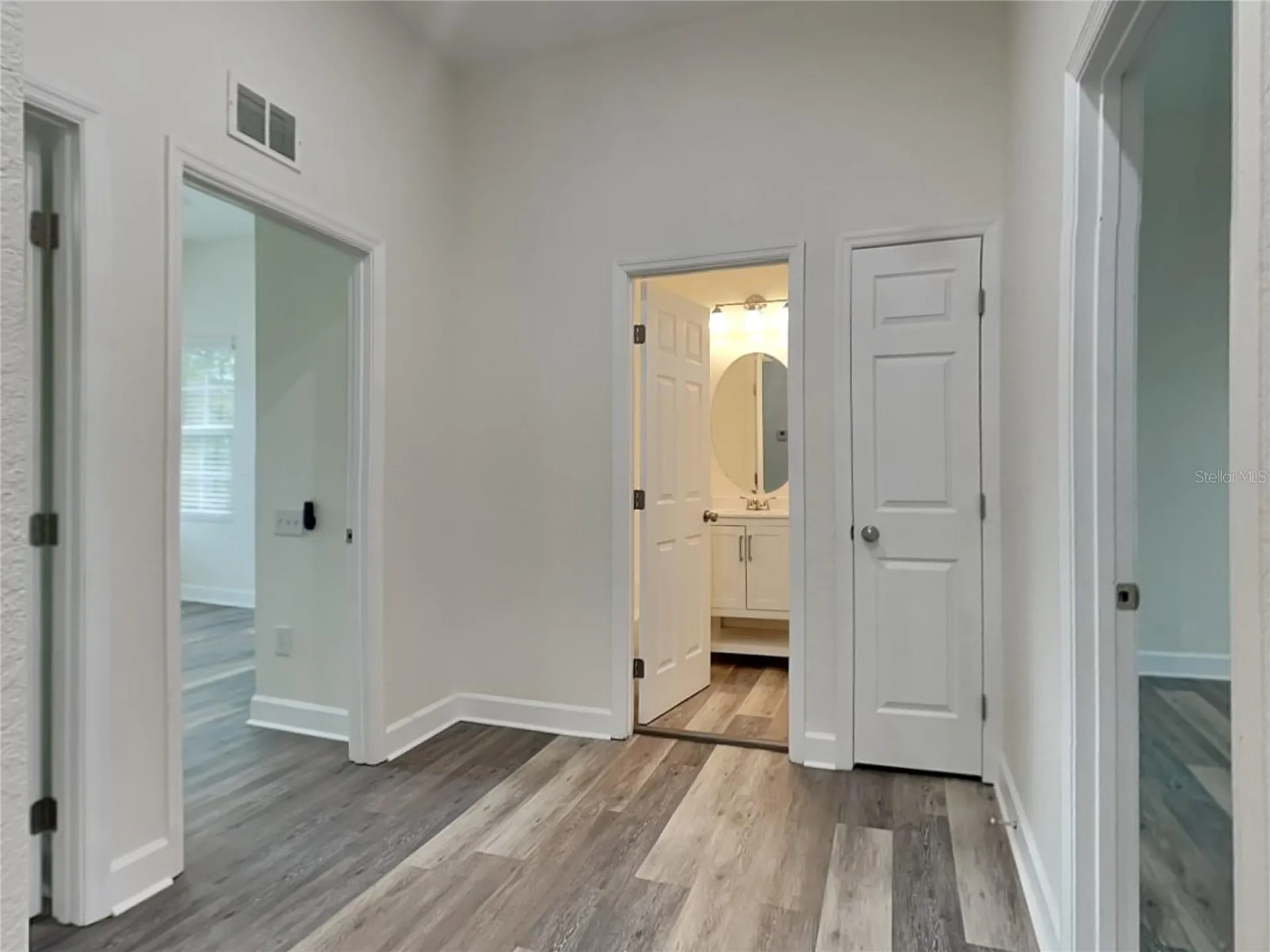 501 100th Avenue N St Petersburg FL 33702