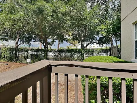 501 100th Avenue N St Petersburg FL 33702