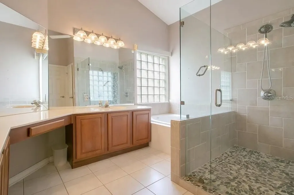 2405 Blossomwood Drive Oviedo FL 32765