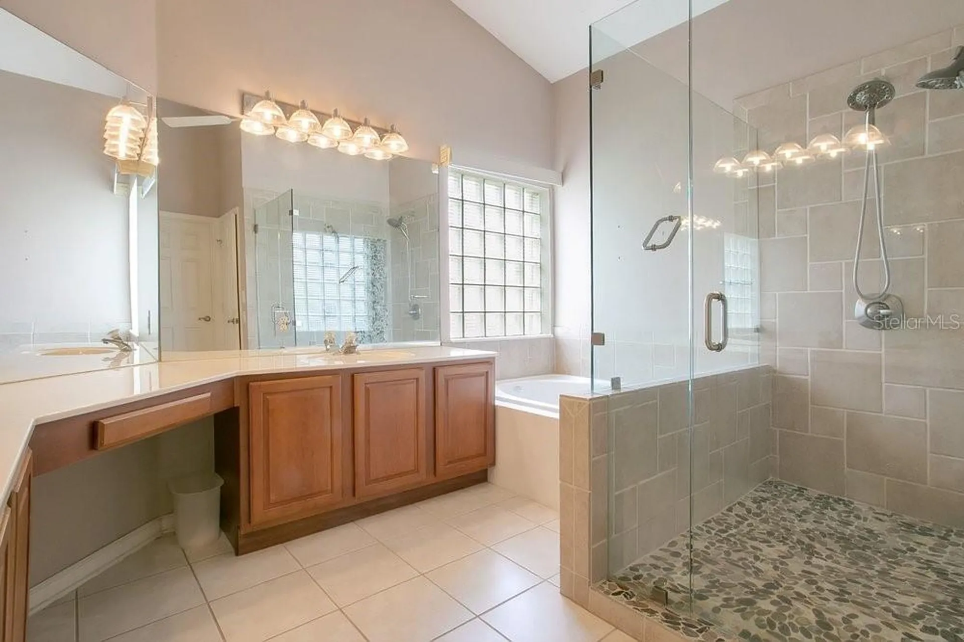 2405 Blossomwood Drive Oviedo FL 32765