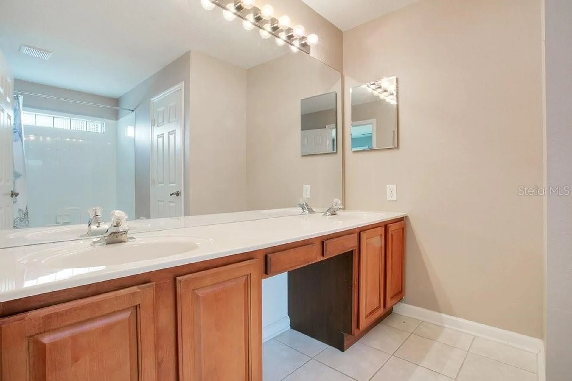 2405 Blossomwood Drive Oviedo FL 32765