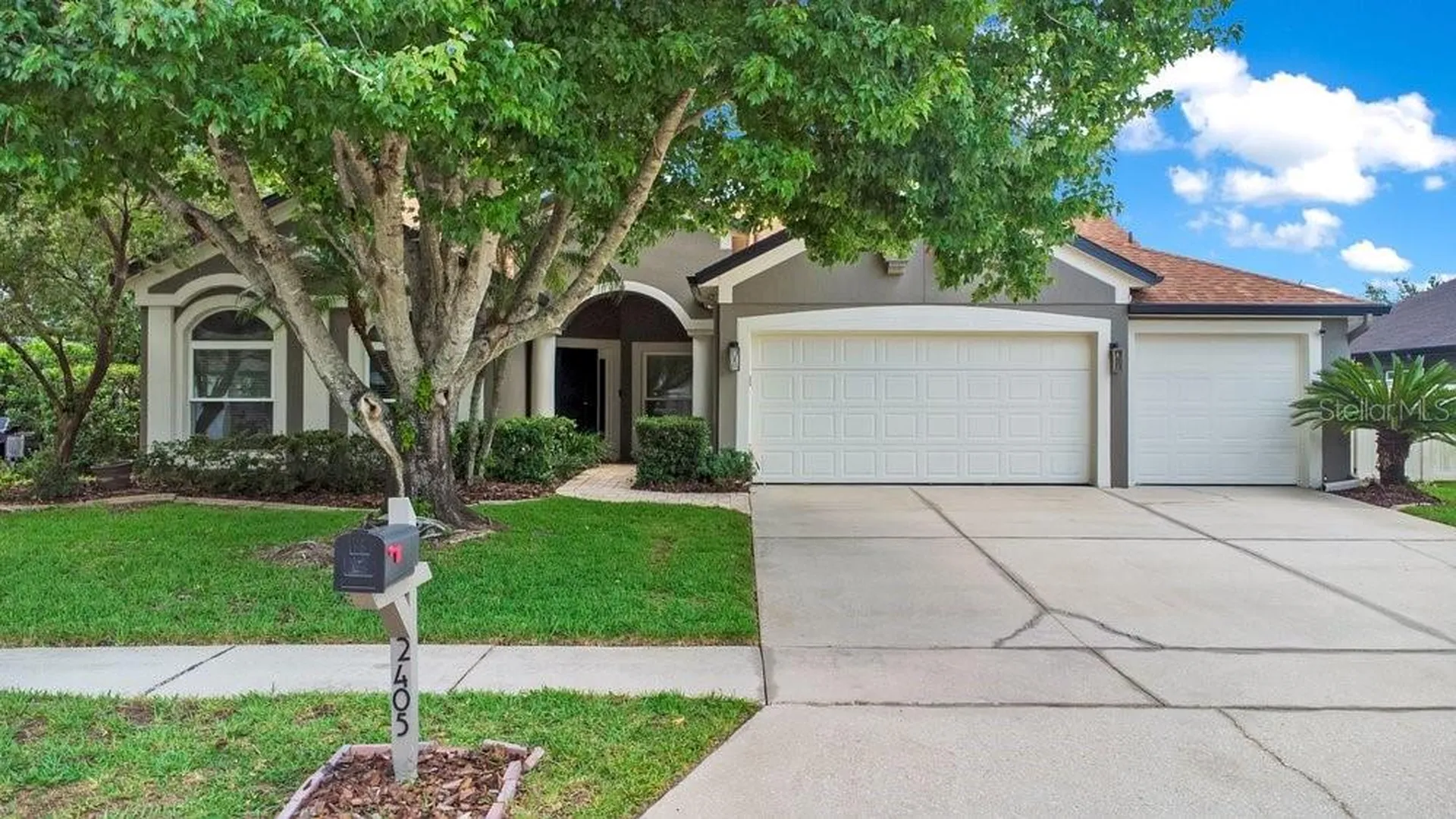 2405 Blossomwood Drive Oviedo FL 32765