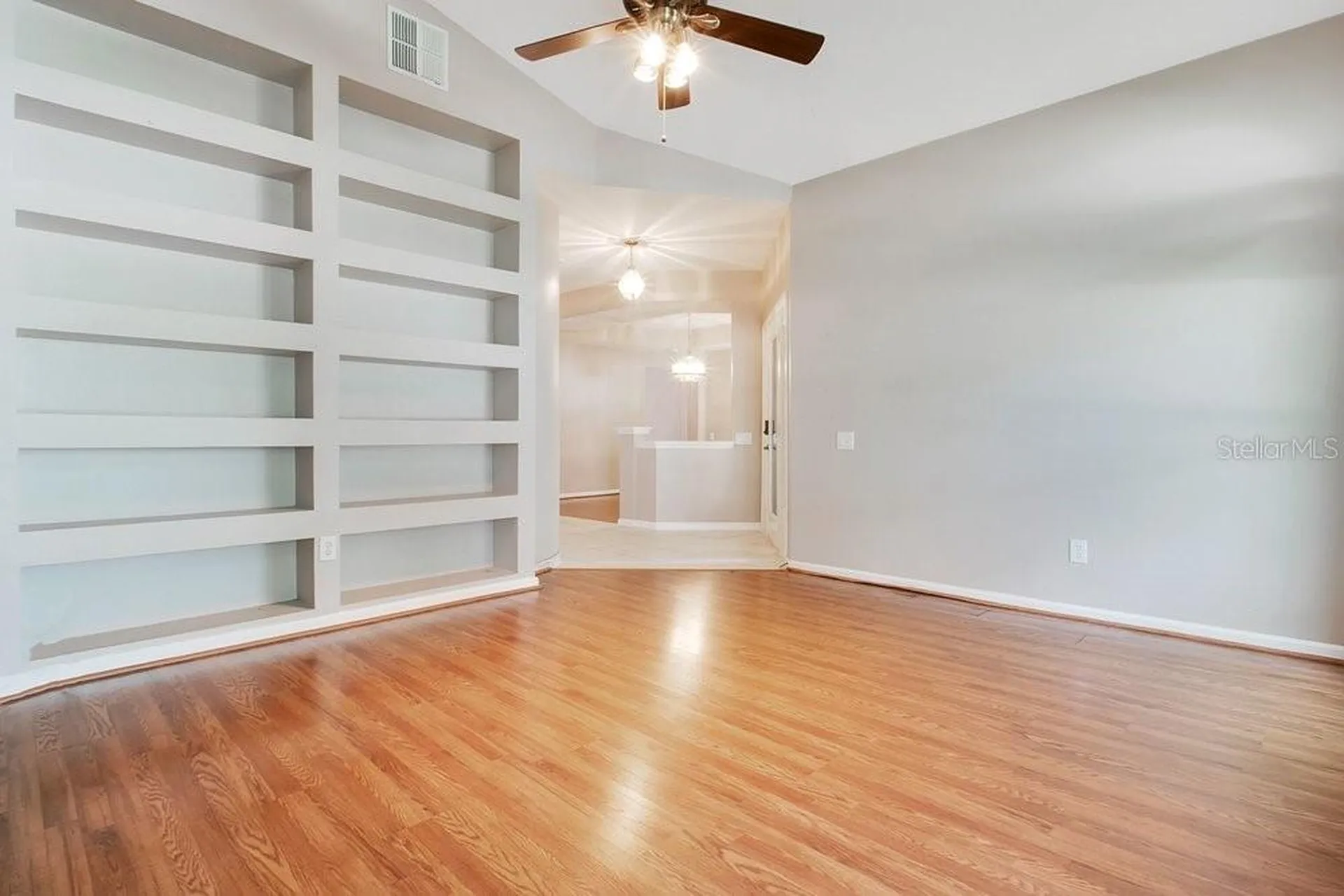 2405 Blossomwood Drive Oviedo FL 32765