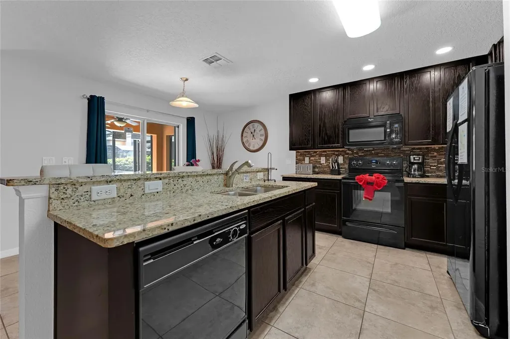 2631 Santosh Cove Kissimmee FL 34746